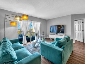 3800 Hillcrest Dr 907, Hollywood FL 33021