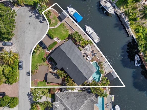 516 NE 6th Ave 1-3, Deerfield Beach FL 33441