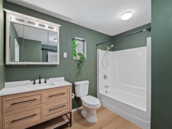 1480 SW 26th Ave, Fort Lauderdale FL 33312