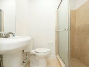 6080 W 26th Ct 1019, Hialeah FL 33016