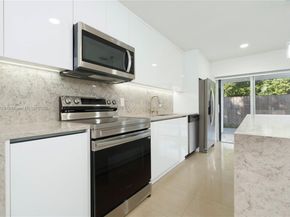 6080 W 26th Ct 1019, Hialeah FL 33016