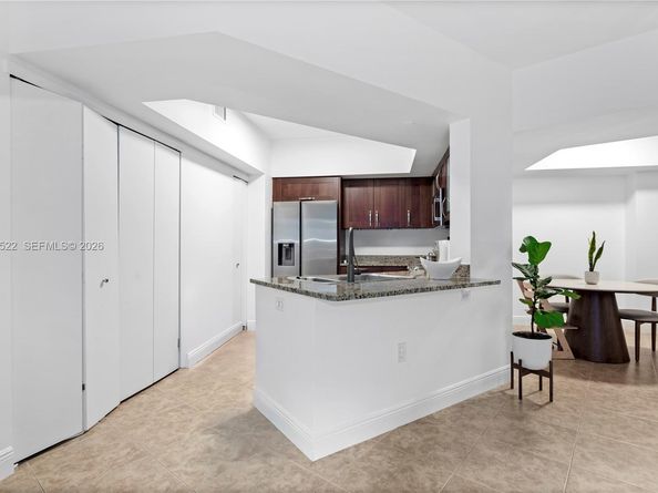 19900 E Country Club Dr 216, Aventura FL 33180