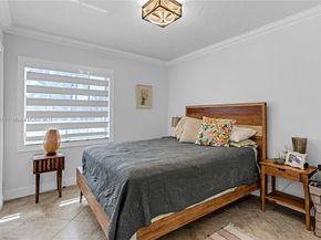 9901 SW 35th Ter, Miami FL 33165