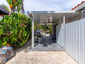 9901 SW 35th Ter, Miami FL 33165