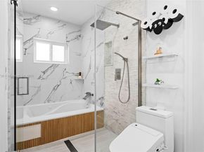 7770 Hawthorne Ave, Miami Beach FL 33141