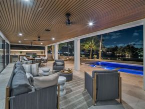 4430 Casper Ct, Hollywood FL 33021
