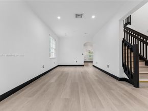 7358 NW 23rd St, Pembroke Pines FL 33024