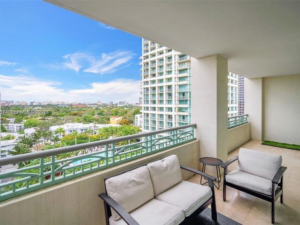 3400 SW 27th Ave 1105, Miami FL 33133