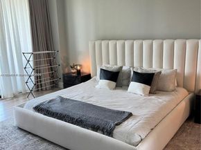 3400 SW 27th Ave 1105, Miami FL 33133