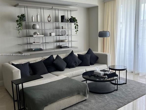 3400 SW 27th Ave 1105, Miami FL 33133