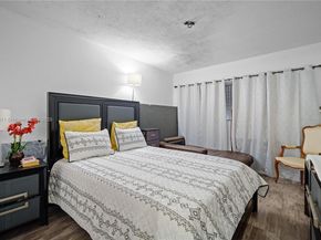 1450 NE 170th St 202, North Miami Beach FL 33162