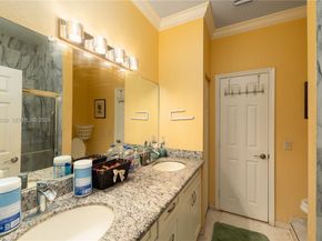 17211 SW 12th St, Pembroke Pines FL 33029
