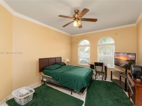 17211 SW 12th St, Pembroke Pines FL 33029