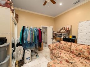 17211 SW 12th St, Pembroke Pines FL 33029