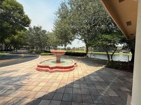2470 Centergate Dr 101, Miramar FL 33025