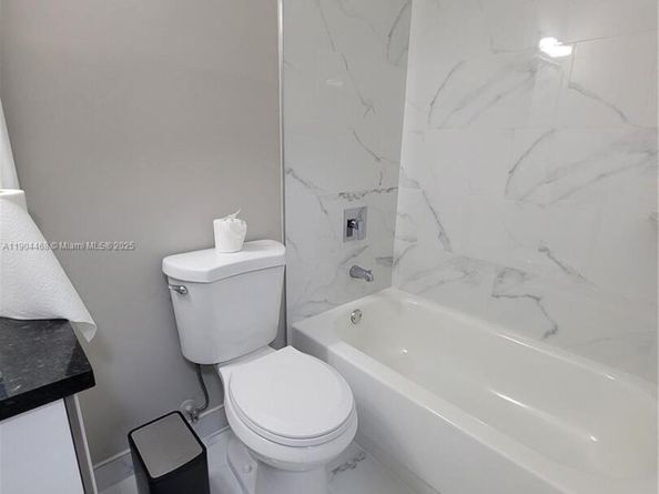 Undisclosed Address #A11904468, Miami FL 33130