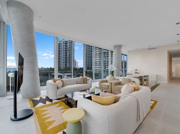 2675 S Bayshore Dr 602S, Miami FL 33133