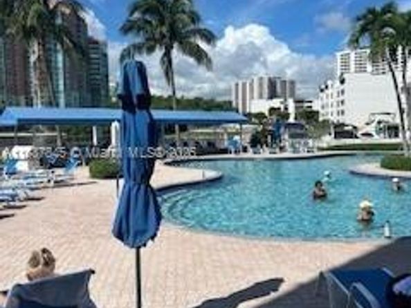 3530 Mystic Pointe Dr 101, Aventura FL 33180