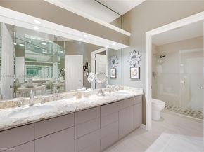 3530 Mystic Pointe Dr 101, Aventura FL 33180