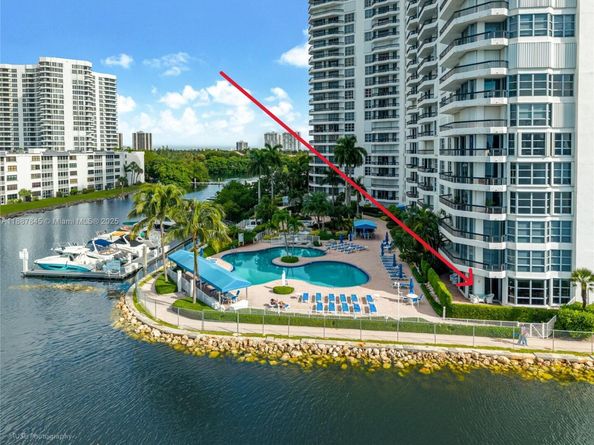 3530 Mystic Pointe Dr 101, Aventura FL 33180
