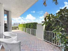 3530 Mystic Pointe Dr 101, Aventura FL 33180