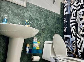 2918 Funston St 29B, Hollywood FL 33020