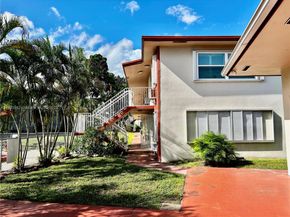 2918 Funston St 29B, Hollywood FL 33020