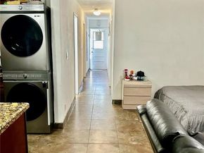 2918 Funston St 29B, Hollywood FL 33020
