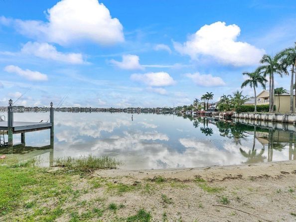 15101 SW 136th Pl, Miami FL 33186
