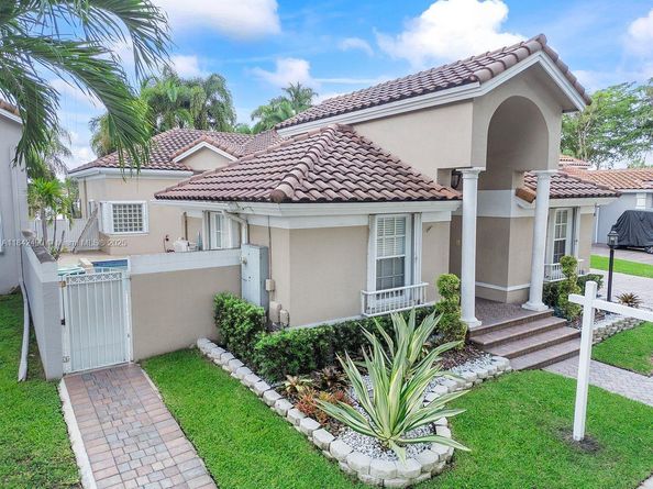 15101 SW 136th Pl, Miami FL 33186