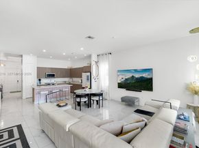 4363 SW 173rd Ave, Miramar FL 33029