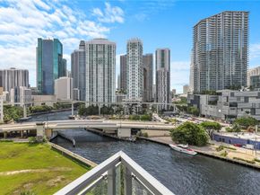 92 SW 3rd St 1201, Miami FL 33130