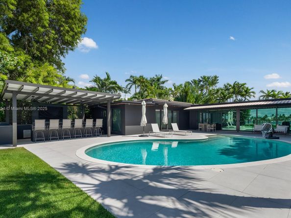 1155+1165 N Biscayne Point Rd, Miami Beach FL 33141