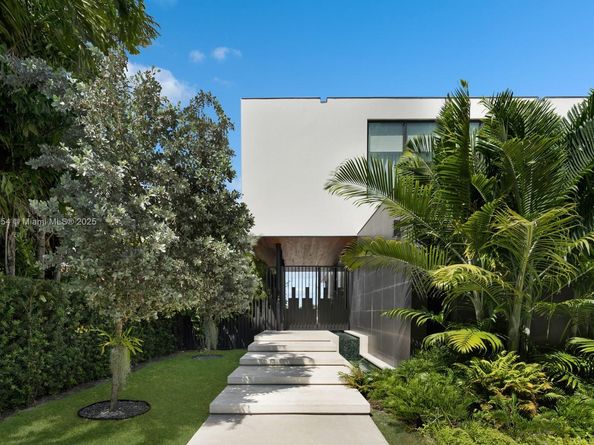 1155+1165 N Biscayne Point Rd, Miami Beach FL 33141