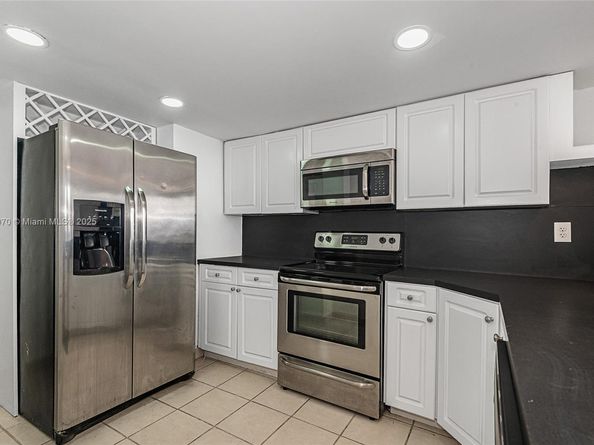 555 NE 15th St 603, Miami FL 33132