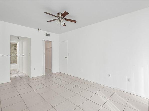 555 NE 15th St 603, Miami FL 33132