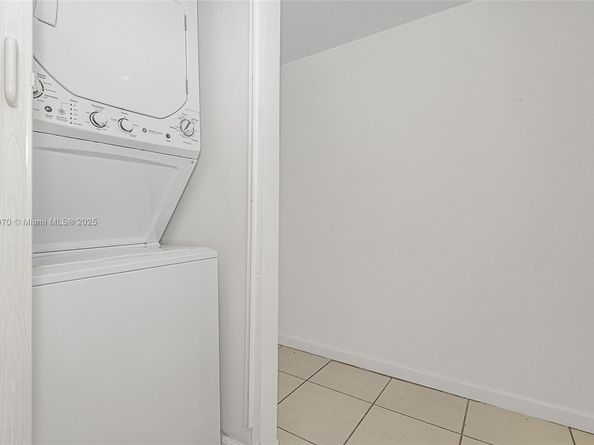 555 NE 15th St 603, Miami FL 33132