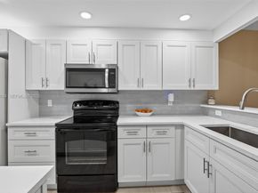 2939 NE 60th St 2939, Fort Lauderdale FL 33308