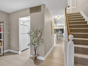 2939 NE 60th St 2939, Fort Lauderdale FL 33308