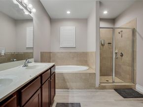 15451 SW 173rd Ln, Miami FL 33187