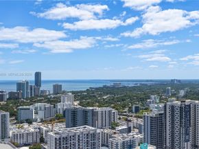 88 SW 7th St 3710, Miami FL 33130