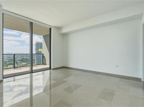 88 SW 7th St 3710, Miami FL 33130
