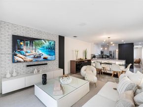 2752 SW 11th St, Miami FL 33135