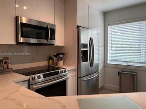 747 SW 6th St, Hallandale Beach FL 33009