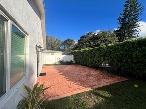 747 SW 6th St, Hallandale Beach FL 33009