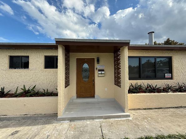 1270 North Dr, Miami FL 33179