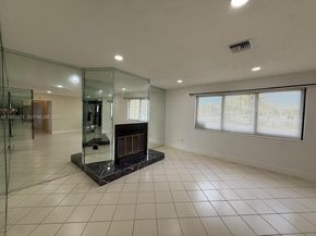 1270 North Dr, Miami FL 33179