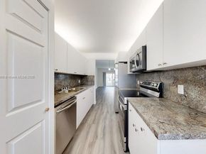 1251 SW 125th Ave 102T, Pembroke Pines FL 33027