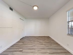 1251 SW 125th Ave 102T, Pembroke Pines FL 33027