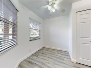 1251 SW 125th Ave 102T, Pembroke Pines FL 33027